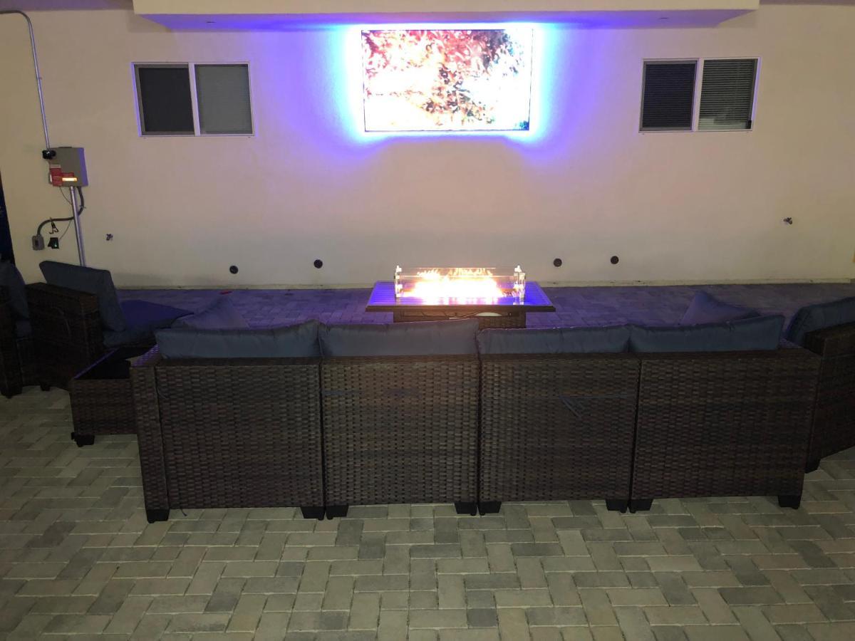 洛杉矶 Podlife酒店 外观 照片