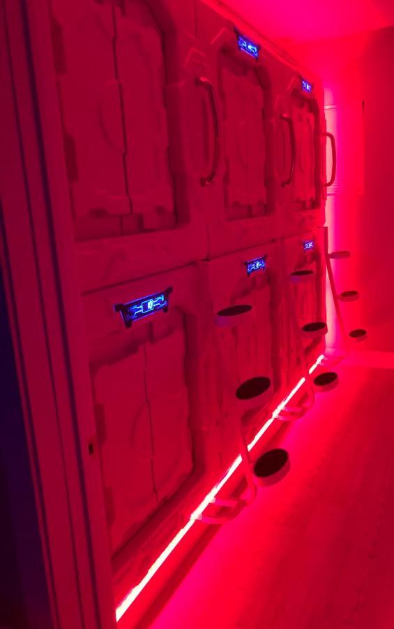 洛杉矶 Podlife酒店 外观 照片